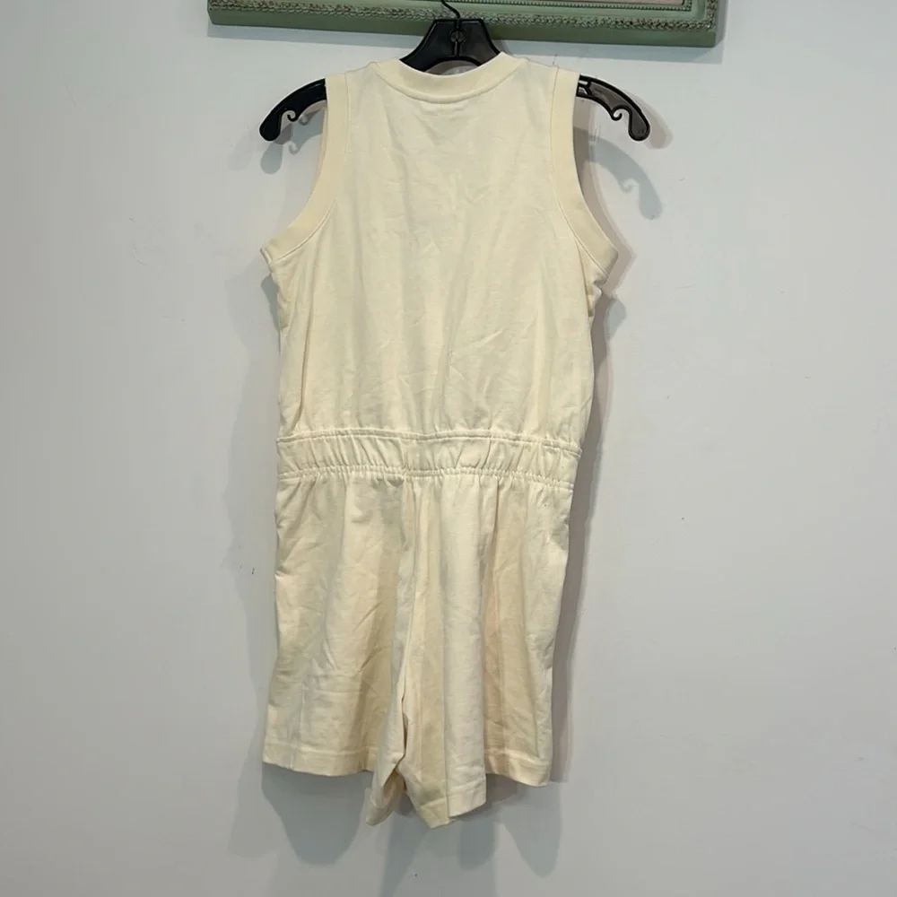 Nike egg cream kids size large romper sleeveless snap from New with tags